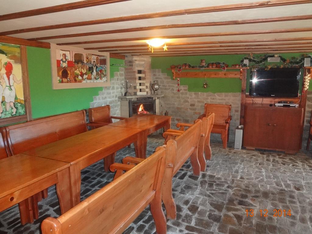 Guest House Diabora ارباناسي الغرفة الصورة