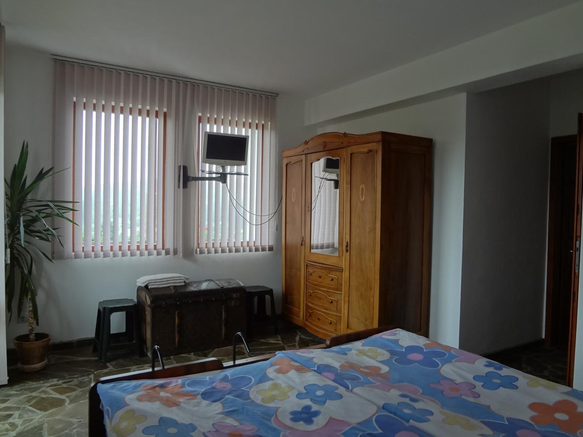 Guest House Diabora ارباناسي المظهر الخارجي الصورة